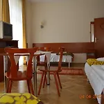 Üdülőközpont Nowy Dom Zdrojowy *