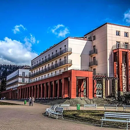 Resort Nowy Dom Zdrojowy *