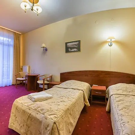 Resort Nowy Dom Zdrojowy *