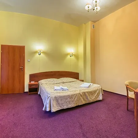 Ośrodek wypoczynkowy Nowy Dom Zdrojowy *