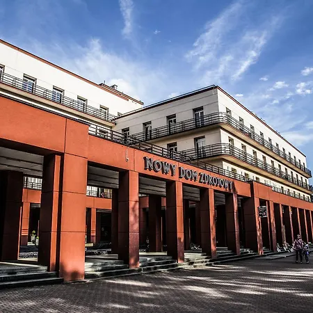 リゾート Nowy Dom Zdrojowy *