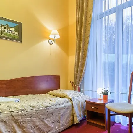 Ośrodek wypoczynkowy Nowy Dom Zdrojowy *