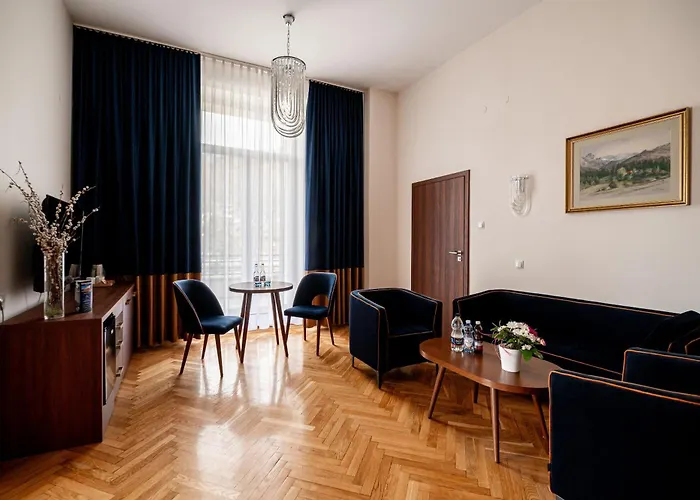 Nowy Dom Zdrojowy リゾート *