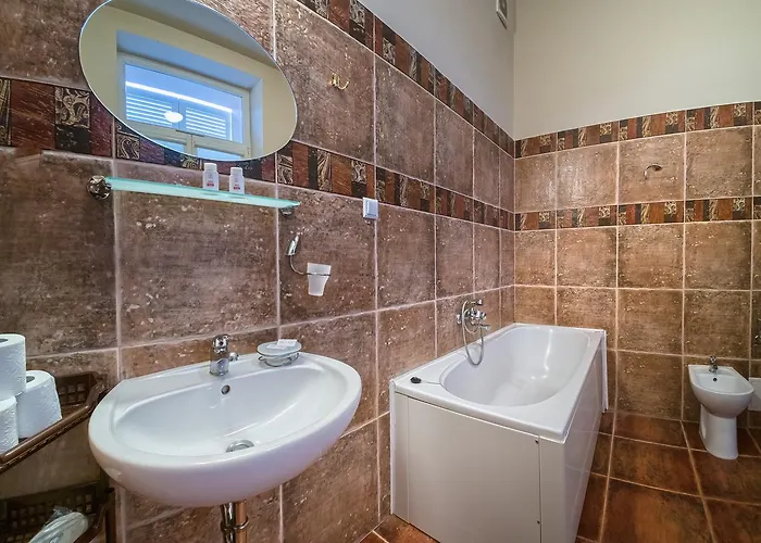 Nowy Dom Zdrojowy * クリニツァ・ズドルイ