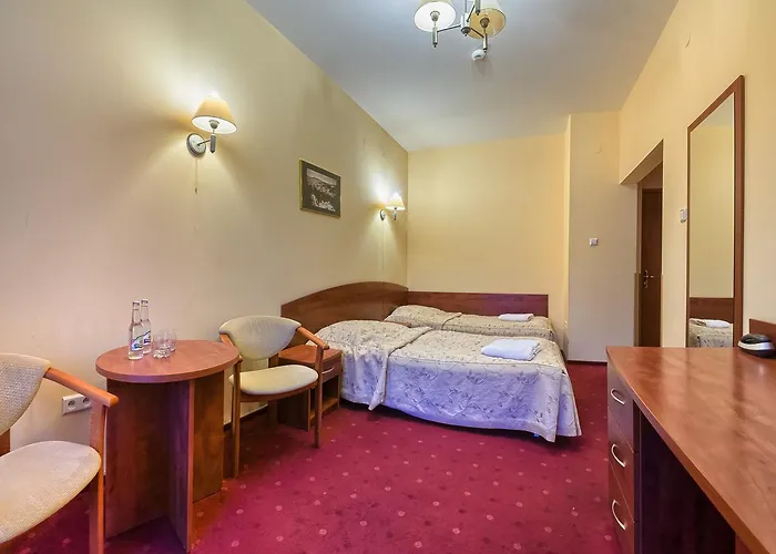 Nowy Dom Zdrojowy * クリニツァ・ズドルイ