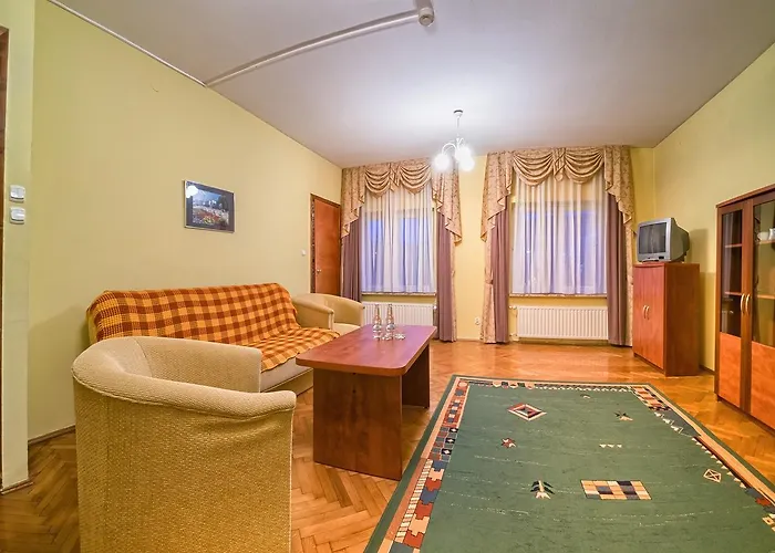 Nowy Dom Zdrojowy * クリニツァ・ズドルイ