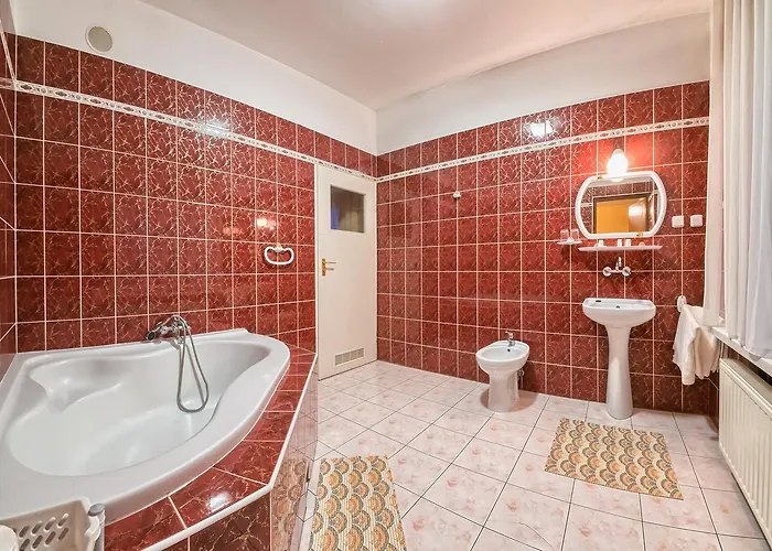 Nowy Dom Zdrojowy * クリニツァ・ズドルイ